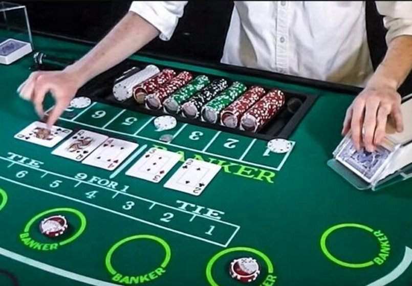 Hướng dẫn cách chơi Baccarat sử dụng bộ bài Tây 